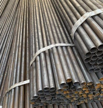 أنابيب الحديد الأسود